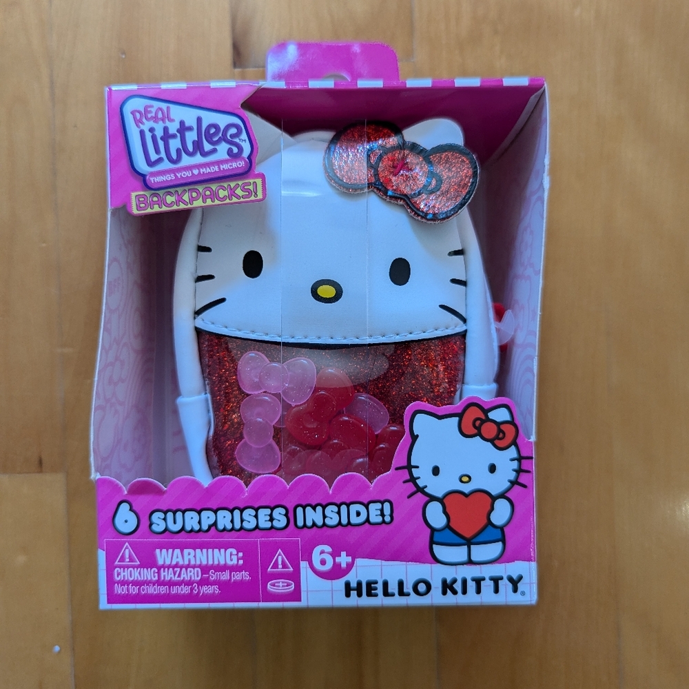 Real Littles HELLO KITTY & FRIENDS Sanrio Red Glitter Backpack 6 Surprises 2023